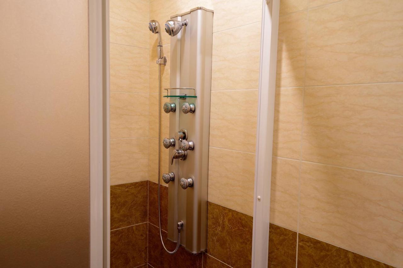 Hongfu Elegant Business Hotel Zhongli Εξωτερικό φωτογραφία