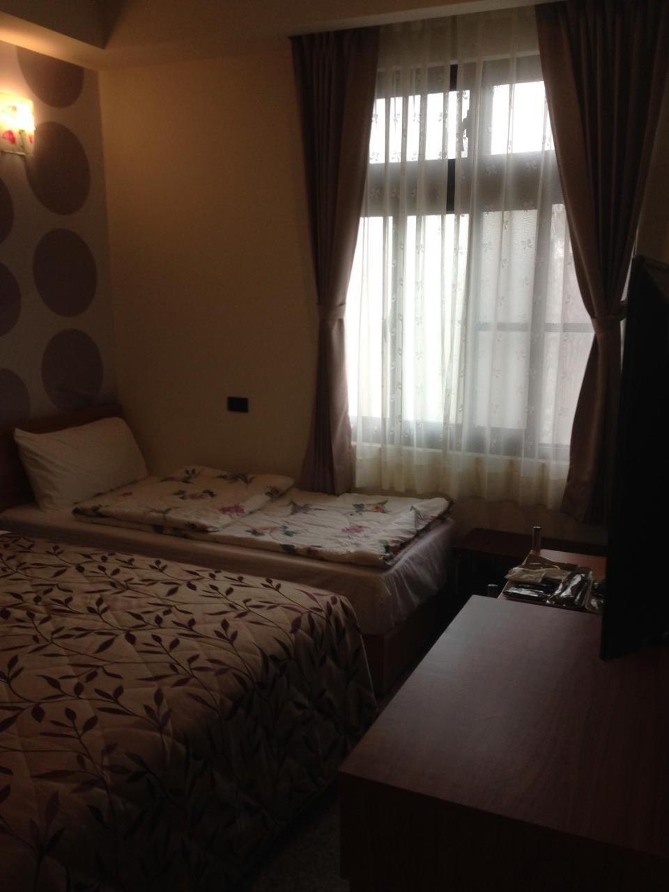 Hongfu Elegant Business Hotel Zhongli Εξωτερικό φωτογραφία